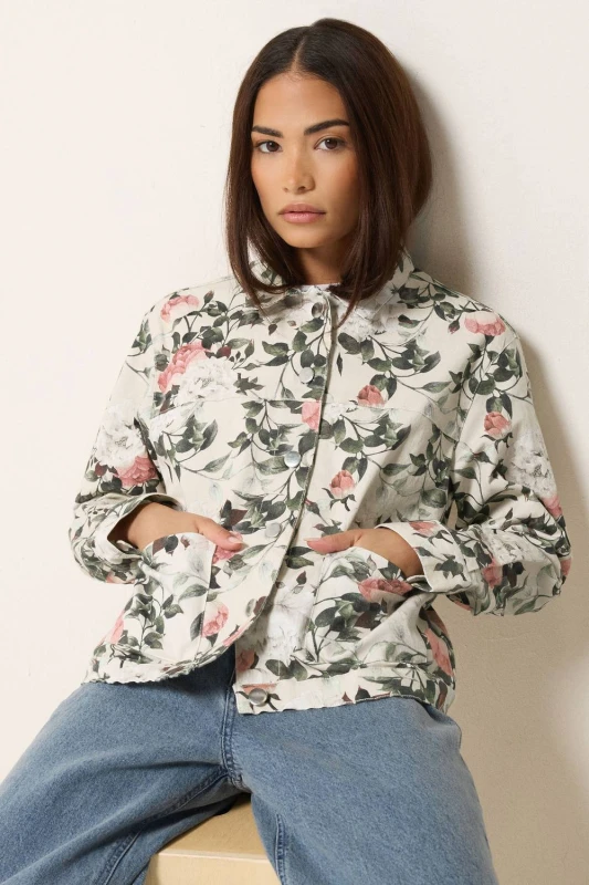 Image of PixieGirl Womens Petite Floral Denim Jacket Size: 10 Multicolor Female 10