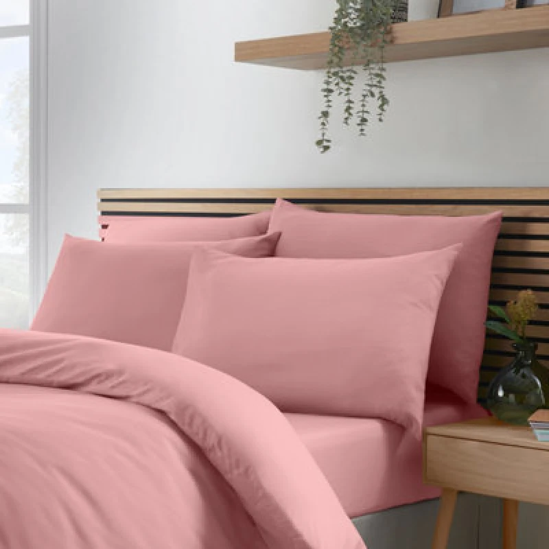 Image of Catherine Lansfield 'So Soft Easy Iron' Standard Pillowcase Pack of 4 Coral