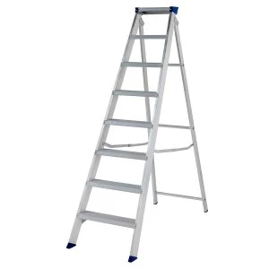 Image of Werner Mastertrade Swingback 8Tread Stepladder