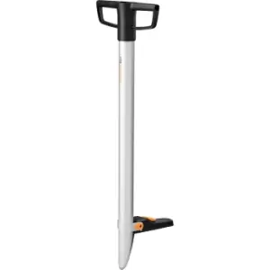 Image of Fiskars XACT Long Handle Standing Bulb Planter