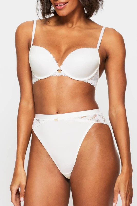 Image of KBX Womens Bridal Harper Smooth Padded Plunge Bra in White Size: 34DD White Female 34DD