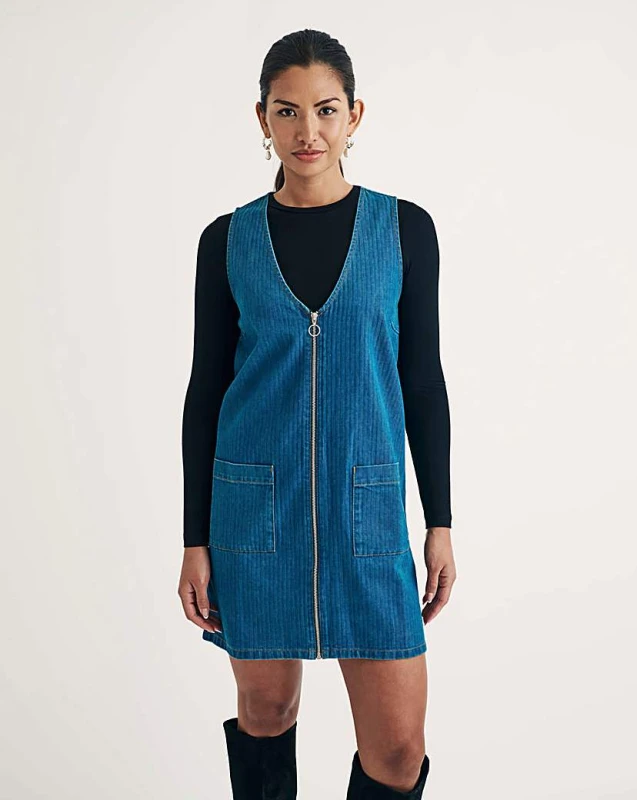 Image of Nobody's Child Nobody's Child Denim Pinnie Dress Blue - Nobody's Child - Size: 10 Blue Female 10 QJ56301