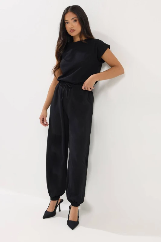 Image of PixieGirl Womens Petite Crepe Balloon Trousers in Black Size: 10S Black Female 10S