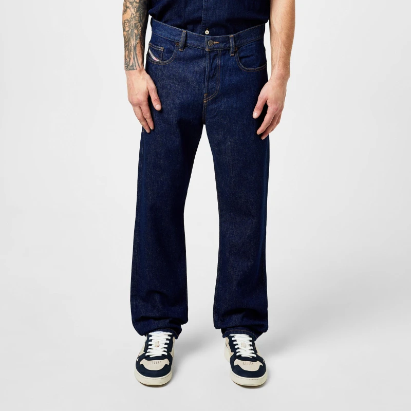 Image of Diesel D Viker Straight Jeans Blue 01 male 29W R