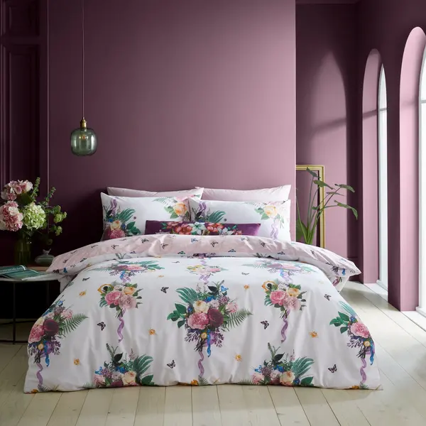 Image of Catherine Lansfield x Bridgerton Bridgerton By Catherine Lansfield Floral Bedding Set-Single
