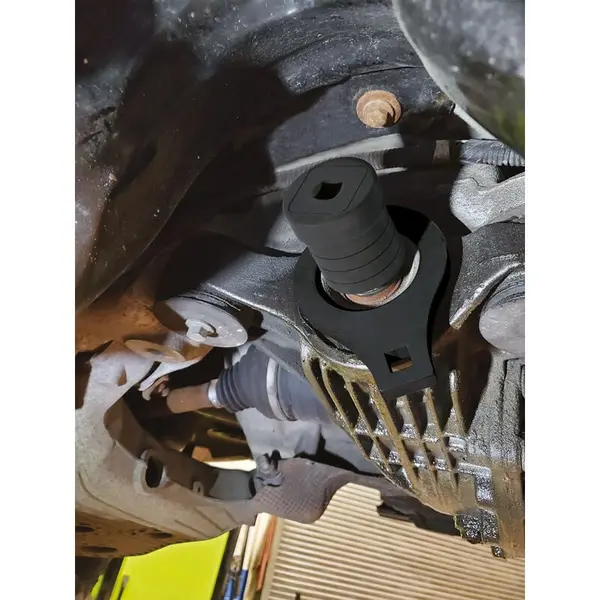 Image of Laser Laser Tools Differential Pinion Holder & Wrench Set - for Land Rover 8005 5018341080051