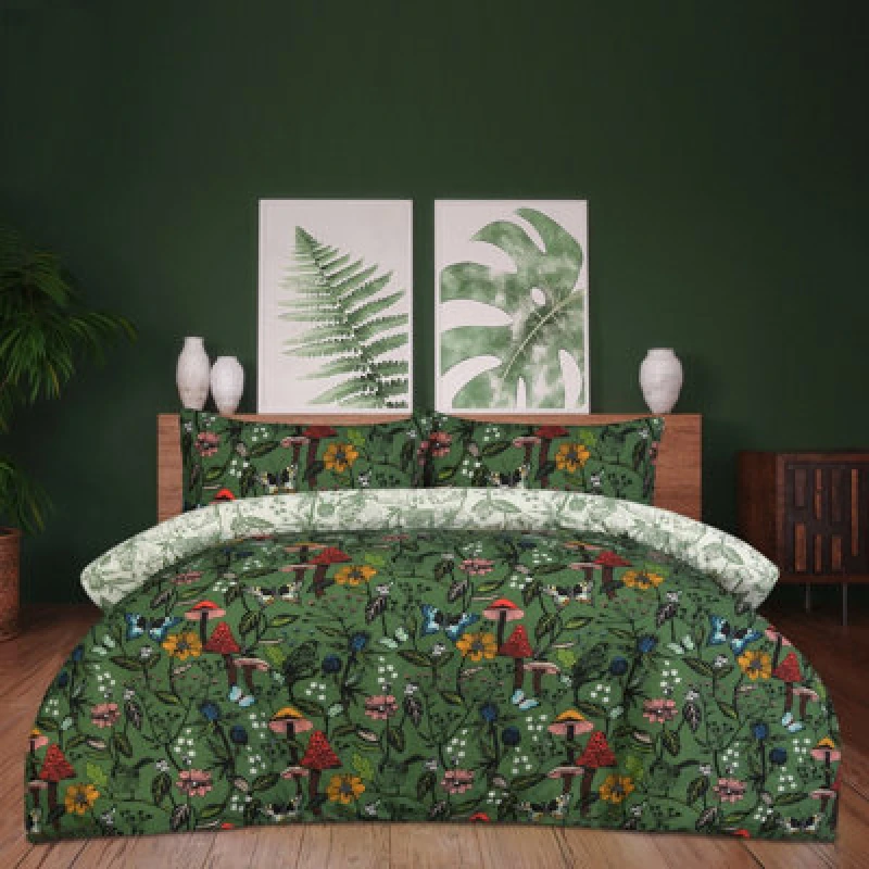 Image of Smart Living Smart Living Luxury Soft Reversible Forest Mushrooms Duvet Cover & Pillowcases in Green Size: Single Green Single Unisex 5056557576944