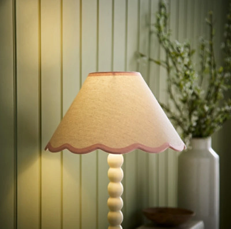 Image of VALUELIGHTS Florie Natural Linen Small Tapered Lamp Shade with Scallop Pink Trim 26789