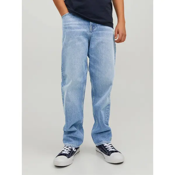 Image of Loose Fit Jeans in Mid Rise