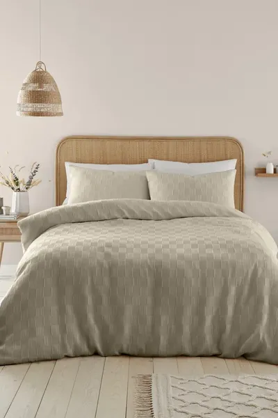 Image of Catherine Lansfield CL Waffle Chequerboard Duvet Set Natural/White SINGLE PO51201
