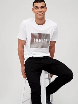 Image of HUGO Dolive Metallic Logo T-Shirt - White Size XL Men