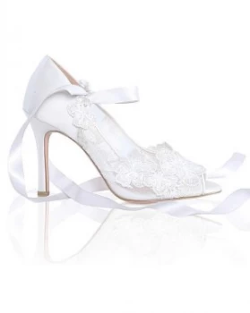 Image of Perfect Quinn Lace Peep Toe