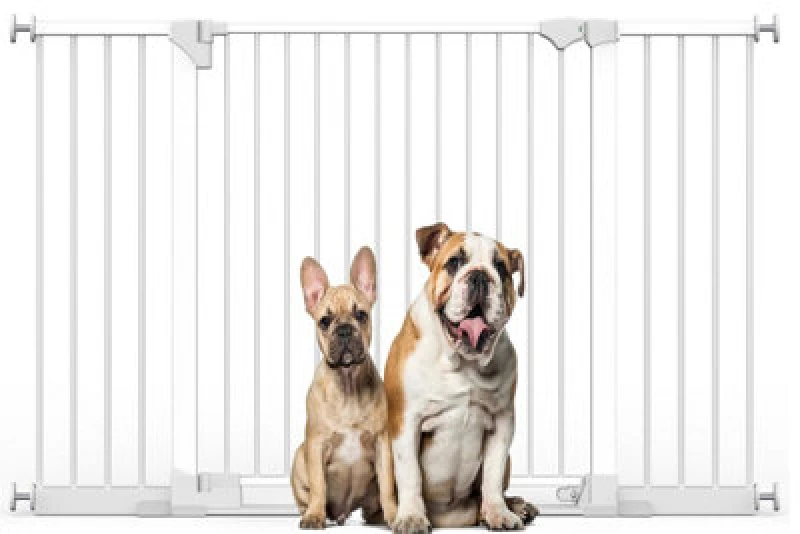 Image of Bettacare Safestep Dog Gate, White, 152Cm - 159Cm, Extra Low Walkthough, 81Cm Extra Wide Doorway, Extra Wide Pet Gate