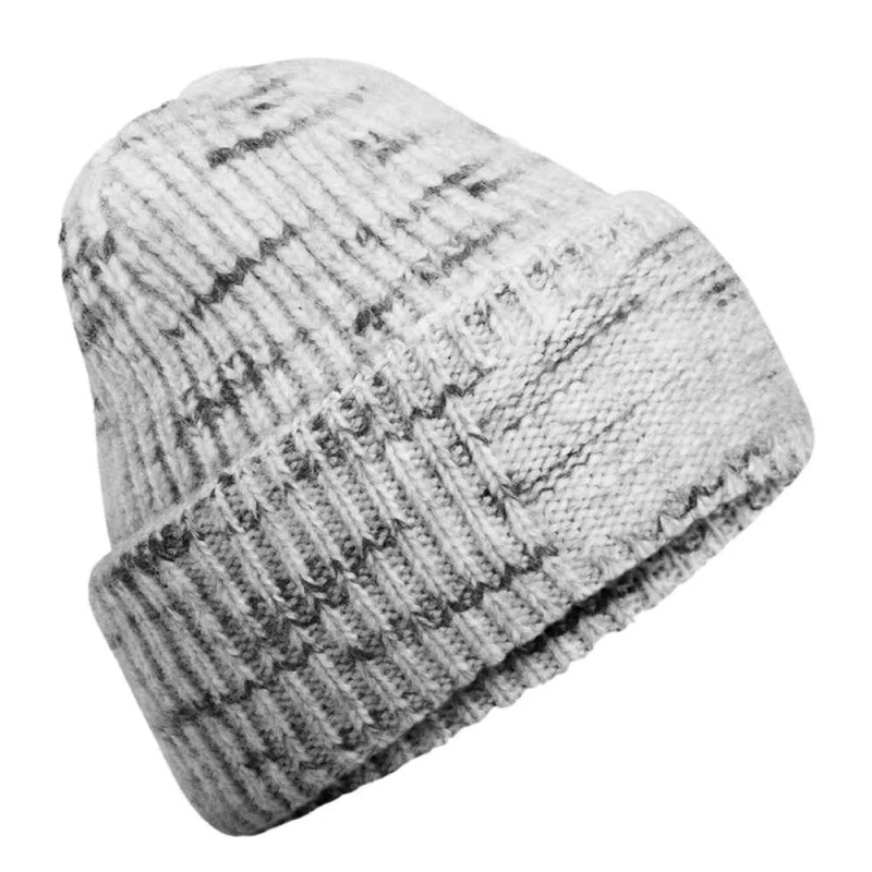 Image of Beechfield Beechfield Men Patch Chunky Knit Beanie in Light Grey Light Grey One Size Male 5063574673631