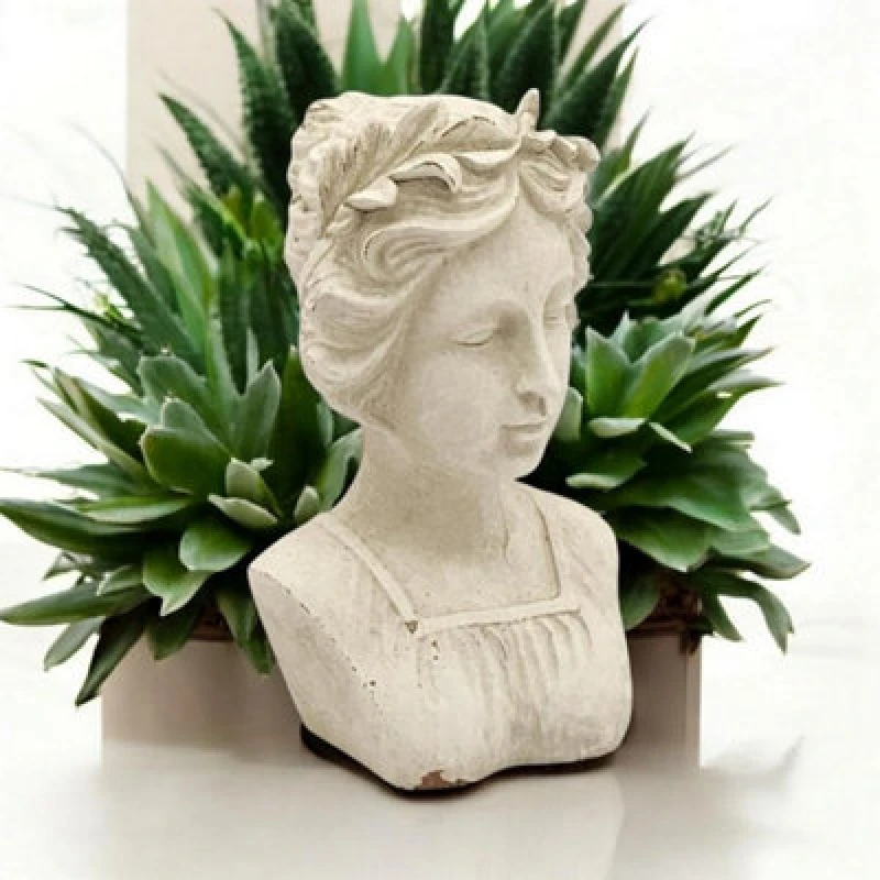 Image of MSL 27CM CREAM RESIN BUST
