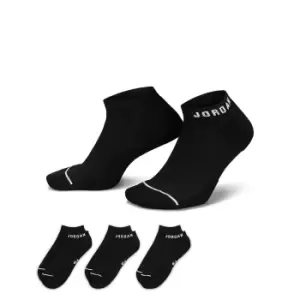 Image of jordan U J EVERYDAY CUSH POLY NO SHOW SOCKS, Black/White