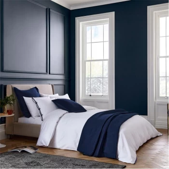 Image of Bedeck of Belfast White and Dark Blue Cotton Sateen 300 Thread Count Fine Linens Komoro' Duvet Cover - double