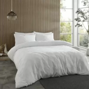 Image of Catherine Lansfield Chevron Clipped Jacquard Duvet Cover Set, White, Double