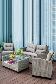 Image of Luxury Rattan 4 Piece Garden Furniture Set