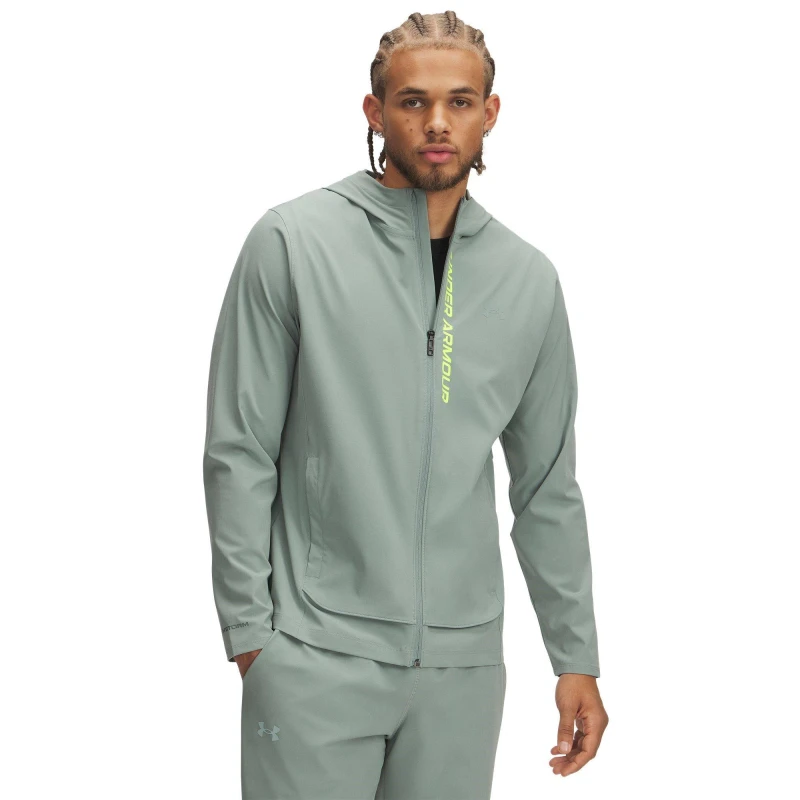 Image of Under Armour Mens Outrun The Storm Water-Resistant Moisture-Wicking Performance Running Jacket Green male S
