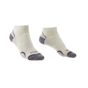 Image of Bridgedale HIKE Ultralight T2 Coolmax Performance Ankle Womens - Medium Taupe