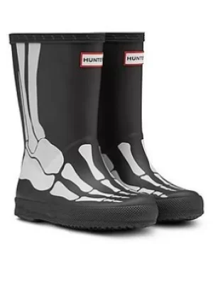 Image of Hunter Hunter Original Kids First Classic Skeleton Print Wellington Boot, Black, Size 7 Younger