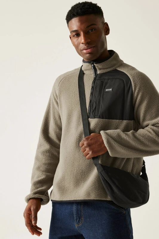 Image of Regatta Regatta Men Frankie Borg Half-Zip Insulating Fleece in Yellow Size: 2X-large Yellow XXL Male 5063516104674