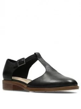 Image of Clarks Taylor Palm T-Bar Flat Shoe - Black