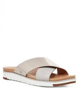 Image of Ugg Kari Flat Sandals - Light Grey