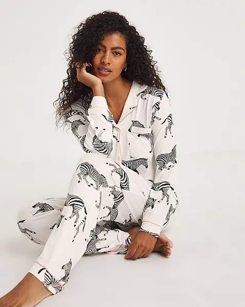 Image of Chelsea Peers Chelsea Peers Jersey Zebra Print PJ Set Zebra Print Female 18 IH79705