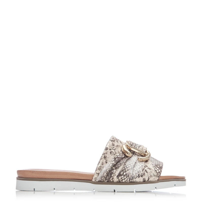 Image of Moda in Pelle Organtia Flat Sandals - Gold Gold 3