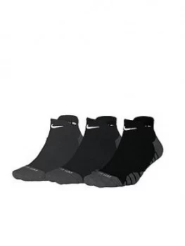 Image of Nike Dry Cushion Low 3 Pack Socks Black Size S Women