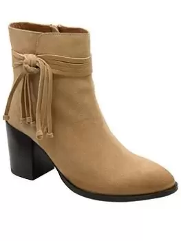 Image of Ravel Ravel Soran Sand Suede Western Ankle Boot, Beige, Size 5, Women