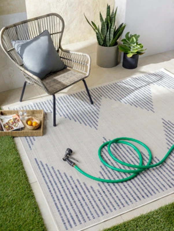 Image of Livabliss In- & Outdoor Global Dark Blue Ligaia Area Rug 160 X 213cm - Easy To Clean, Perfect For Patio, Balcony, Kitchen Or Dining Room