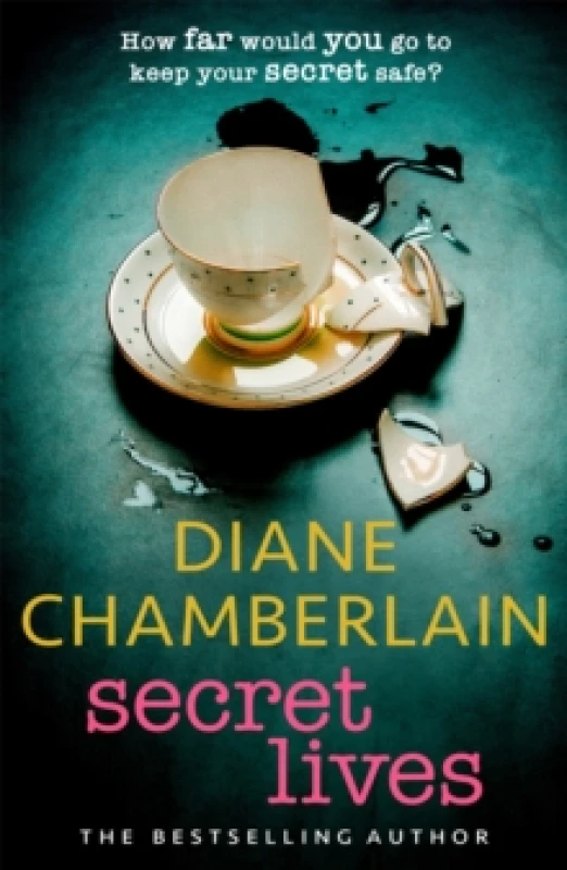 Image of Secret Lives: Discover family secrets in this emotional page-turner from the Sunday Times bestselling author Paperback / softback