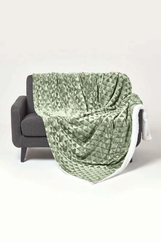 Image of HOMESCAPES Homescapes - Sage Green Geometric Triangle Velvet Throw 200 x 230cm SF2307C