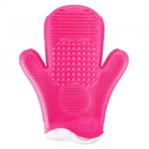 Image of Sigma 2X Sigma Spa Brush Cleaning Glove - Pink