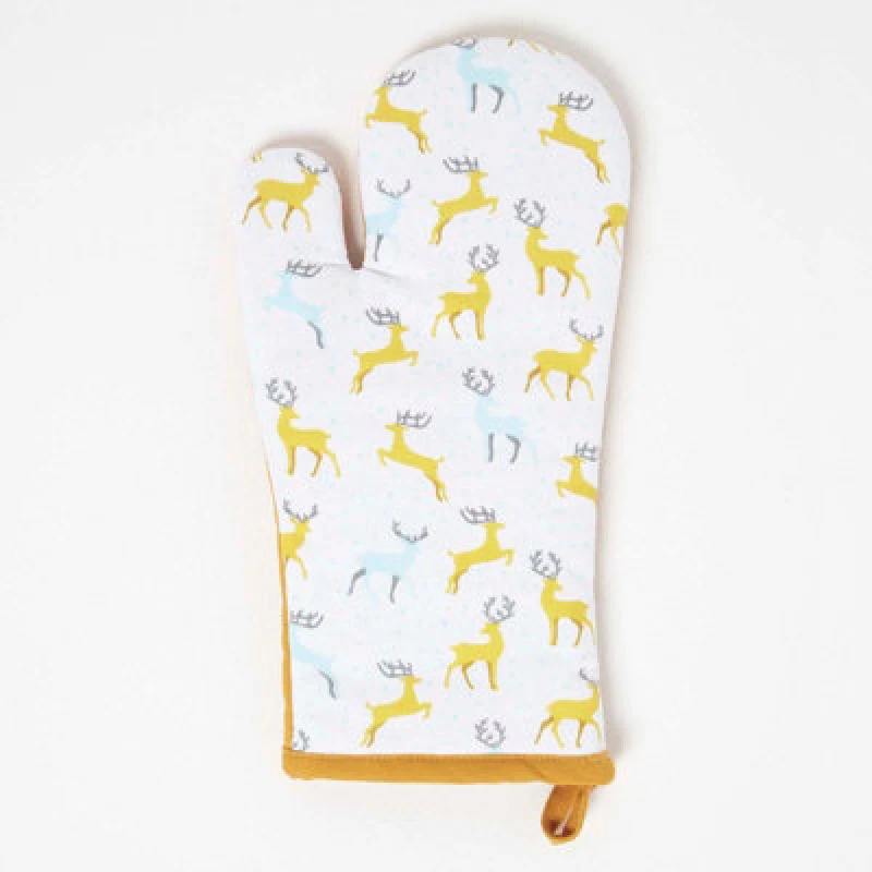 Image of Homescapes Majestic Stag Grey Christmas Oven Glove Grey unisex