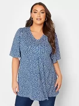 Image of Yours V-Neck 3/4 Sleeve Top Blue