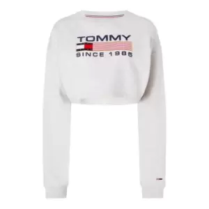 Image of Tommy Jeans Super Crop Modern Ath Crew - Grey