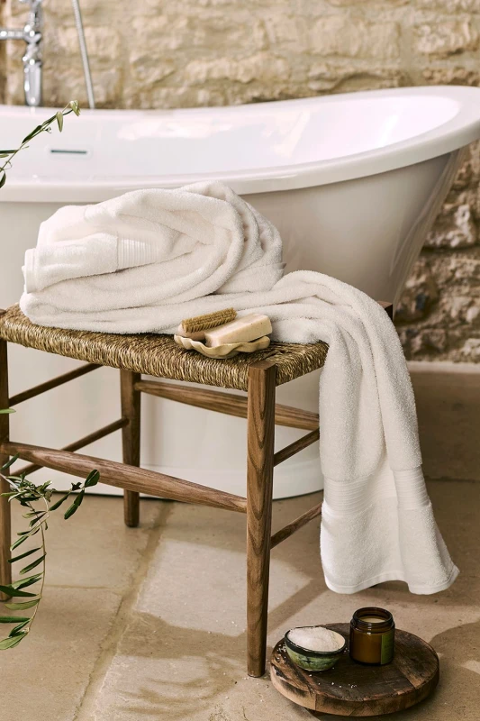 Image of Christy CHRISTY 'Supreme Hygro' Luxury 100% Supima Cotton Pile Towels in Off White Size: Hand Towel Off White Hand Towel Unisex 5012448880408