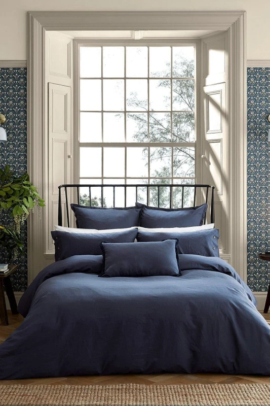 Image of Morris & Co Morris & Co 'Pure Linen Cotton' Duvet Cover in Blue Size: King Blue King Unisex 5016709663243