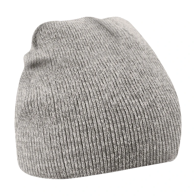Image of Beechfield Beechfield Men Plain Basic Knitted Winter Beanie Hat in Grey Grey One Size Male 5054171856657