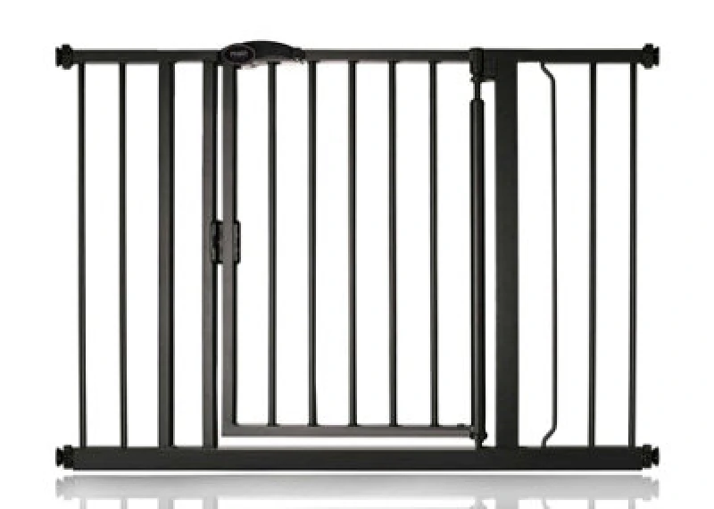 Image of Bettacare Auto Close Pet Gate, 103.8Cm - 110.8Cm, Matt Black, Pressure Fit Stair Gate For Dog & Puppy