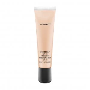 Image of MAC Studio Sculpt Foundation Nc20