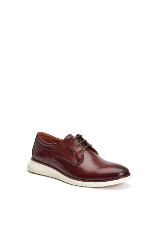 Image of Base London Base London Men Wing Derby in Brown Size: 8 Brown 8 Male 5038538363347