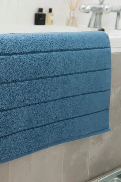 Image of Deyongs Luxe 800gsm Hotel Towel Indigo