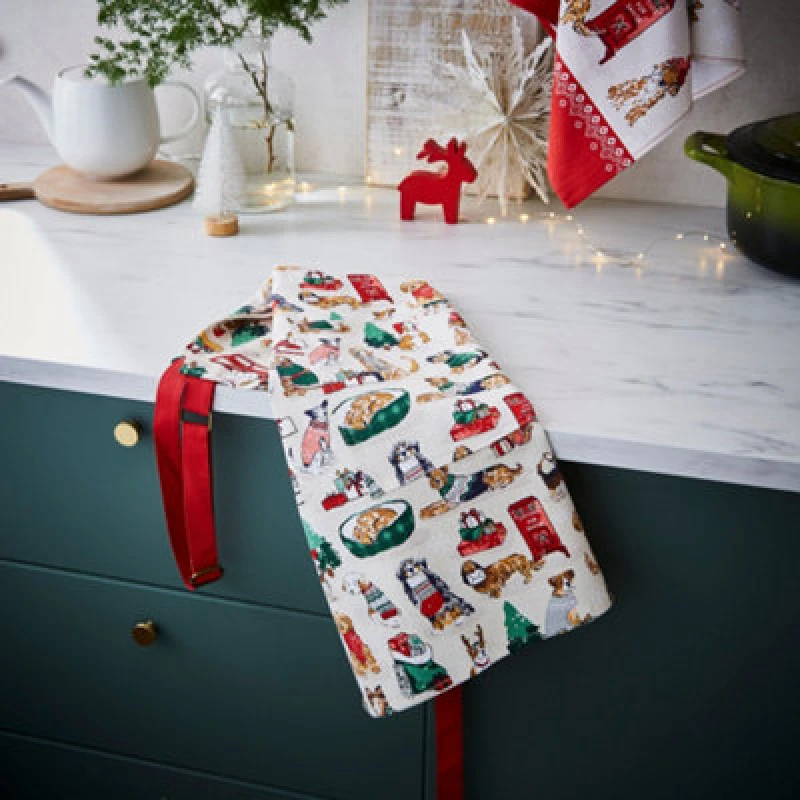 Image of Ulster Weavers 'Merry Mutts' Christmas Animals 100% Cotton Apron Red