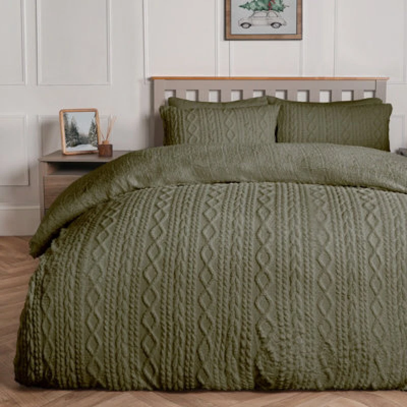 Image of OHS OHS Cable Knit Fleece Duvet Cover Set Warm Reversible Bedding in Olive Size: Double Olive Double Unisex 5027434222452