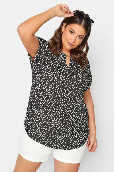 Image of Yours V-Neck T-Shirt Black